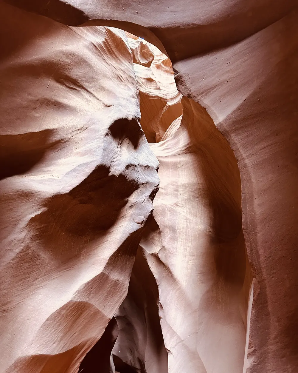 Pale, wave-shaped sandstone inside Lower Antelope Canyon